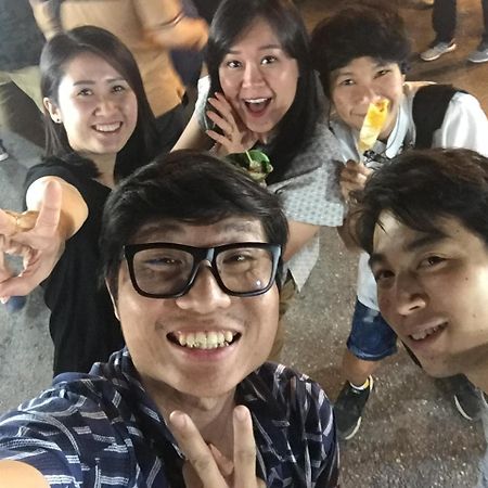 A Dude Mini Hostel (Adults Only) 치앙마이 외부 사진